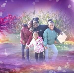 Meet your Posher, Robin